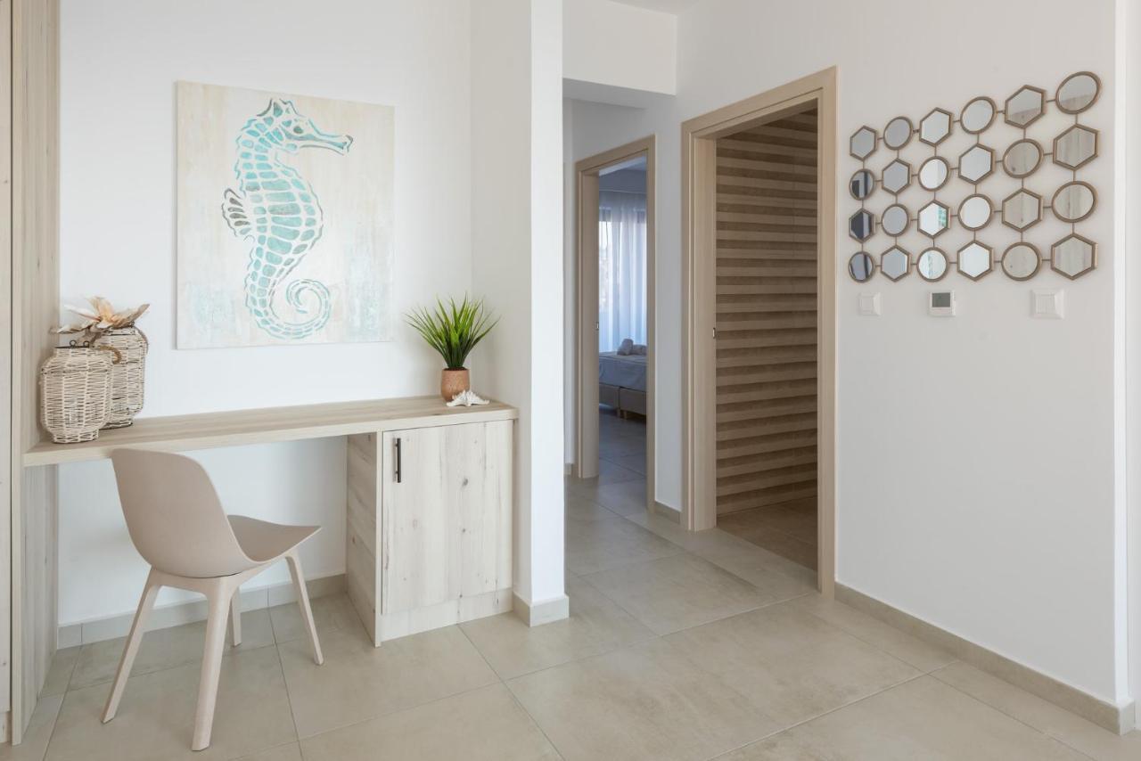 Aquarama Pool Apartments Иксия Екстериор снимка